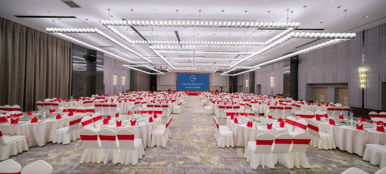 Grand Skylight International Hotel Haoyue Shenzhen Baoan Int'L Exhibition Center 외부 사진
