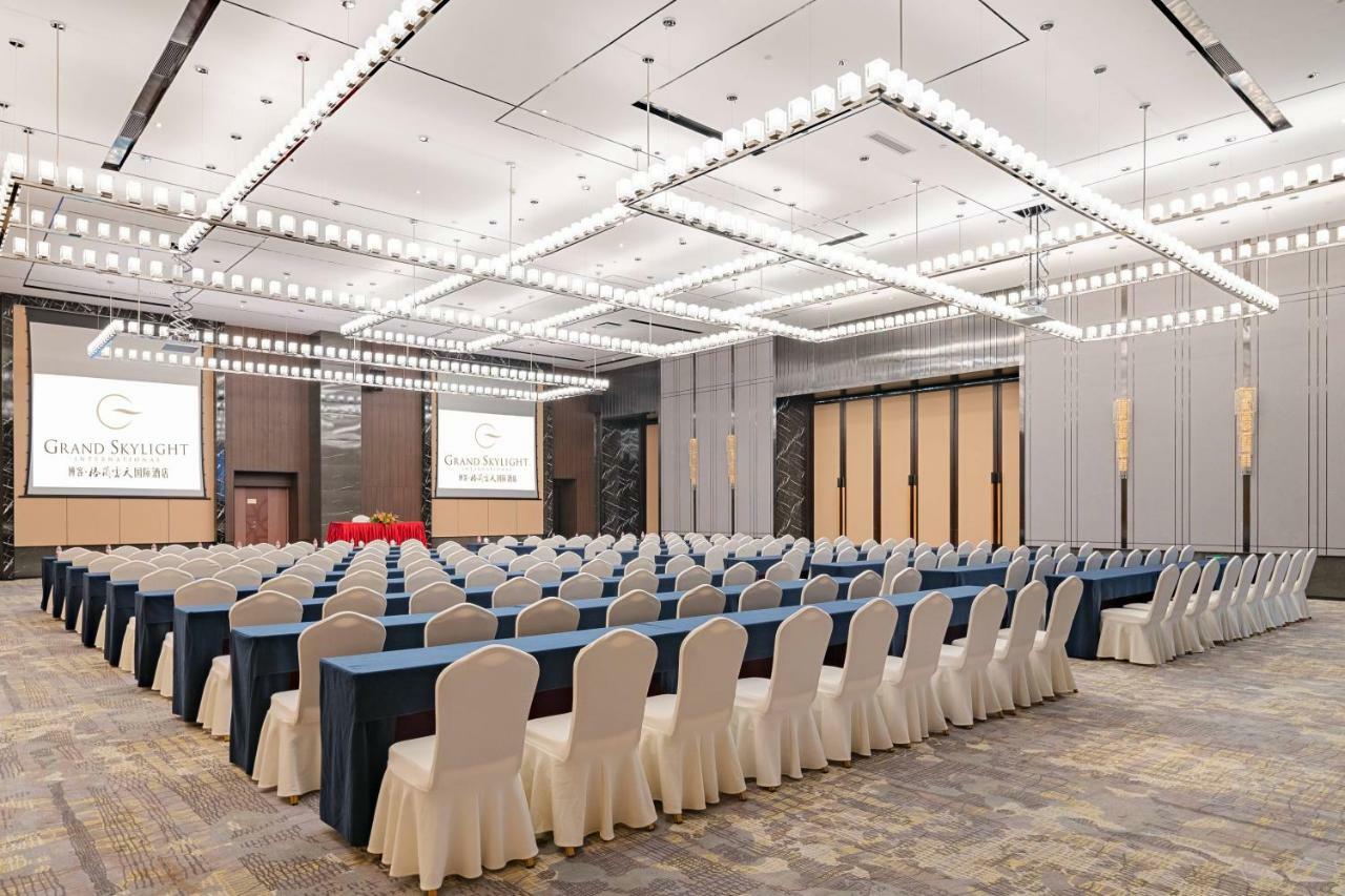 Grand Skylight International Hotel Haoyue Shenzhen Baoan Int'L Exhibition Center 외부 사진